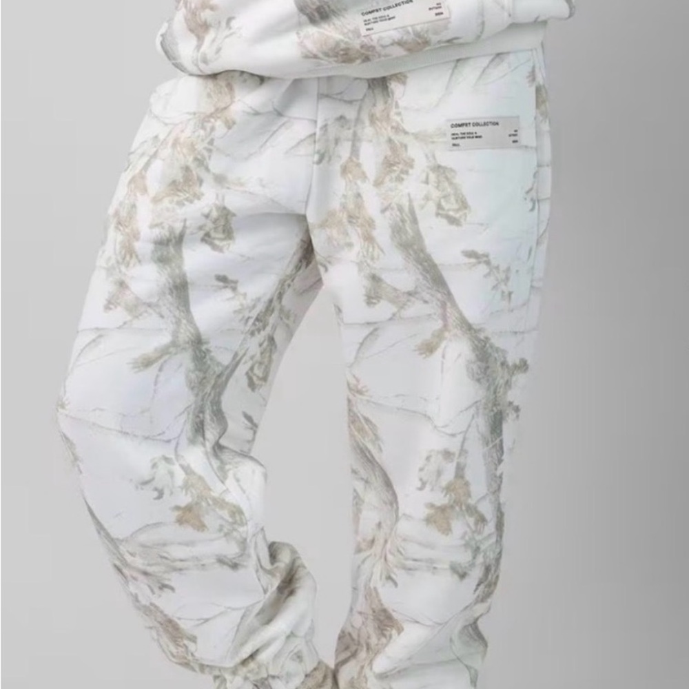 White Oak Joggers